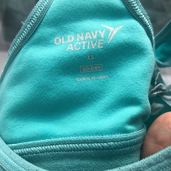 Old navy women’s XS teal sports bra - Picture 3 of 3